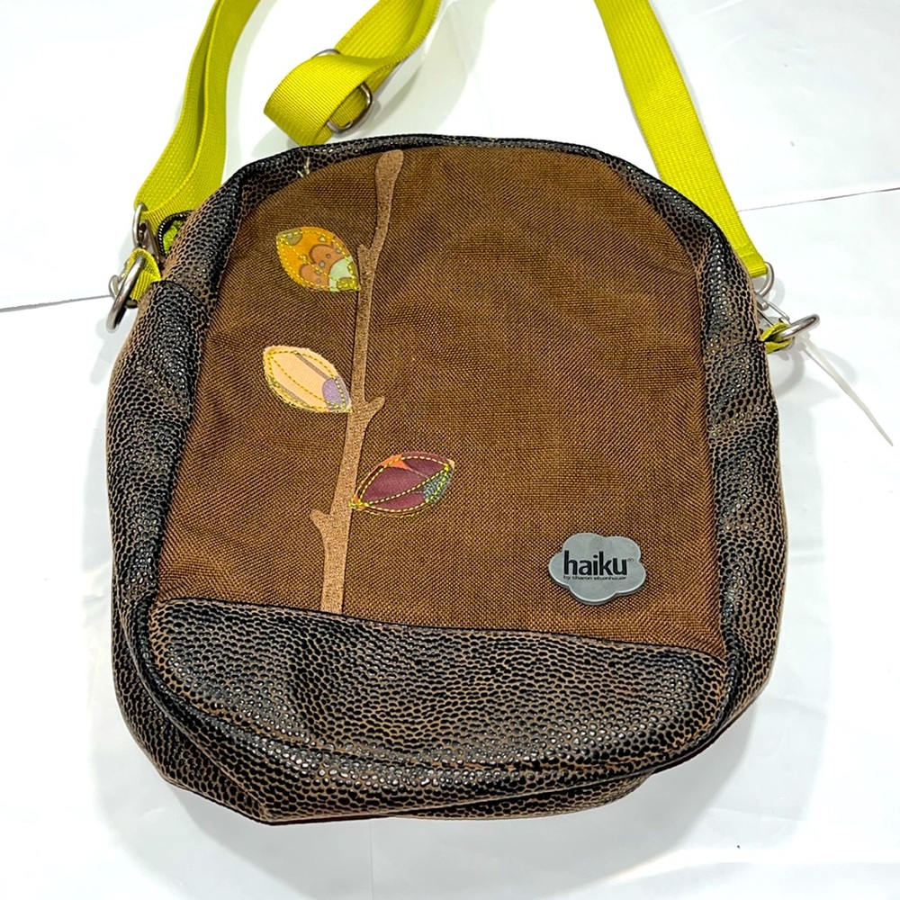 Haiku brown pebbled leather canvas crossbody purse bag 9” x 10” tree embroidery